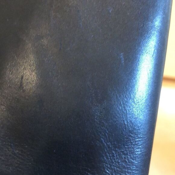 𝅺Aquatalia mid calf black leather boots - Picture 13 of 13